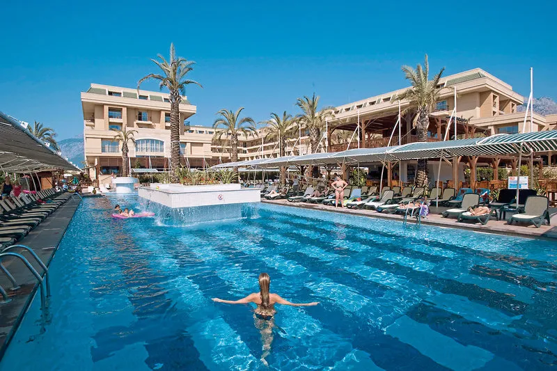 Crystal De Luxe Comfort Collection